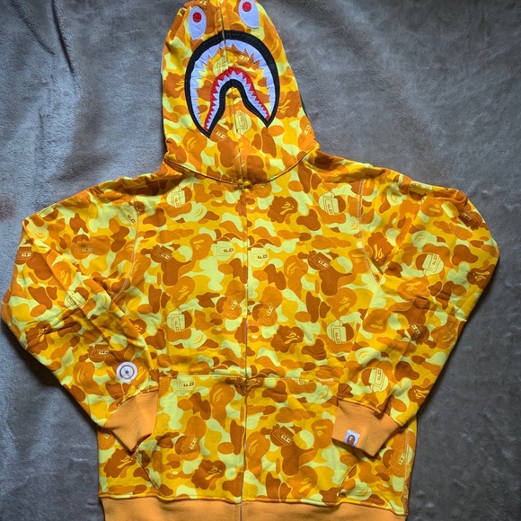 BAPE X PUBG Shark Hoodie Size Large A Bathing Ape - Picture 2 of 6